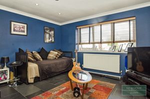 Photo 27- click for photo gallery